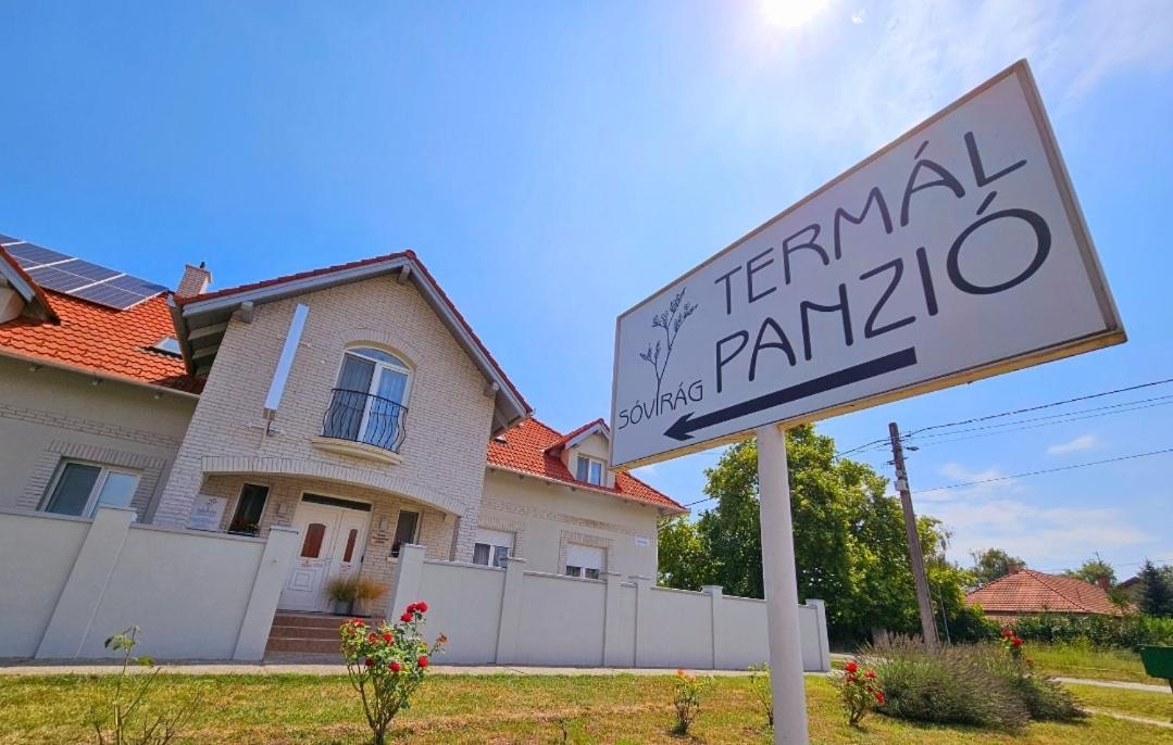 מלון Hajdúnánás Sovirag Termal Panzio מראה חיצוני תמונה